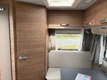 Weinsberg CaraOne 390 QD 750 kg - Imagen 13